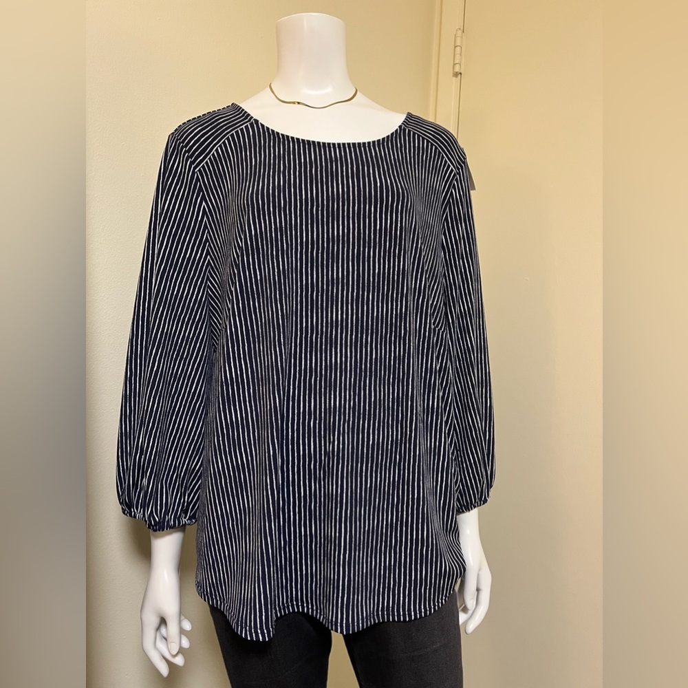 NWT - Long sleeve blue stripes blouse - Size XXL
